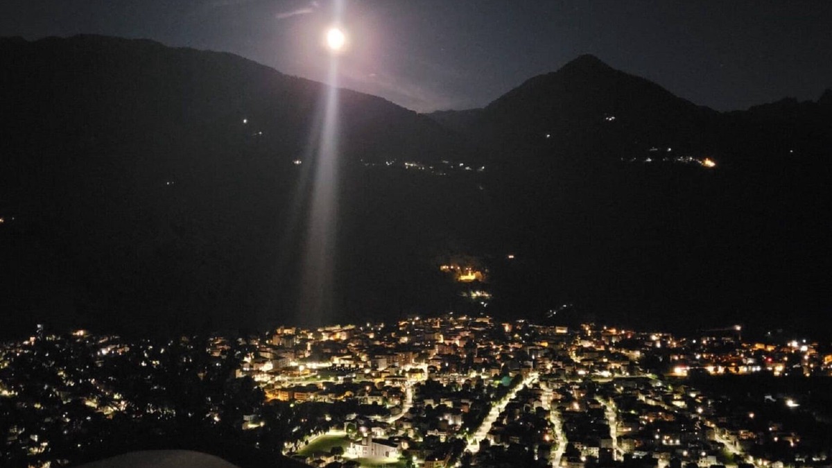 Civo House | Lake Como 7 miles - Val di Mello: 1-ROOM-APARTMENT/TWO-ROOM APARTMENT BedroomBathroomKitchen
