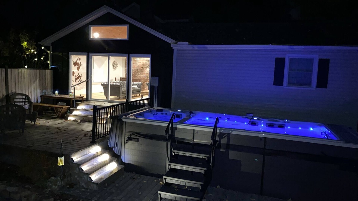 Hillsville House | Lake Cottage Year Round Swim Spa Serene Escape Between Pittsburgh and Cleveland
