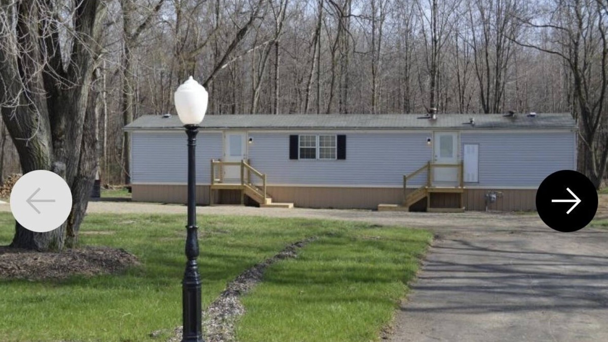 West Springfield House | Lake Erie Getaway! Close to Ohio, beaches, fishing, and so much more!