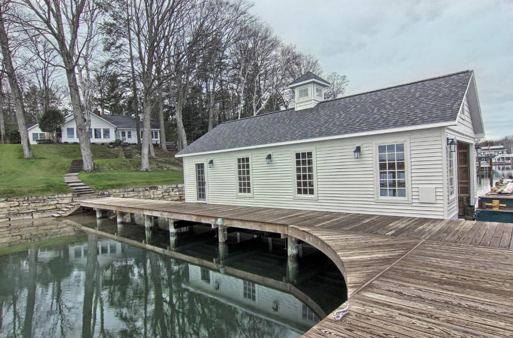 Charlevoix House | Lake Escape