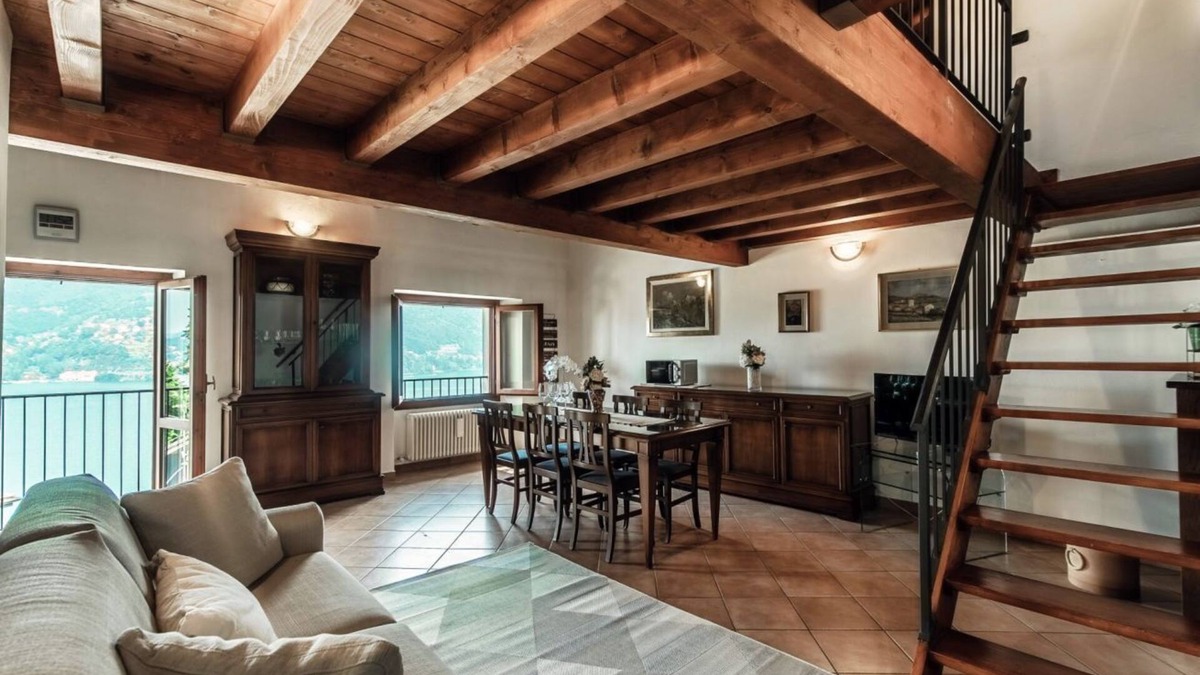 Blevio Apartment | Lake Frame - MyHomeinComo