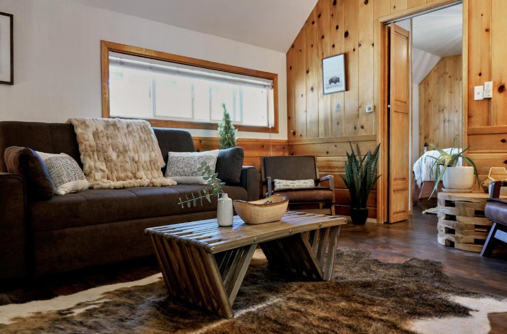 June Lake Hotel | Lake Front Cabins