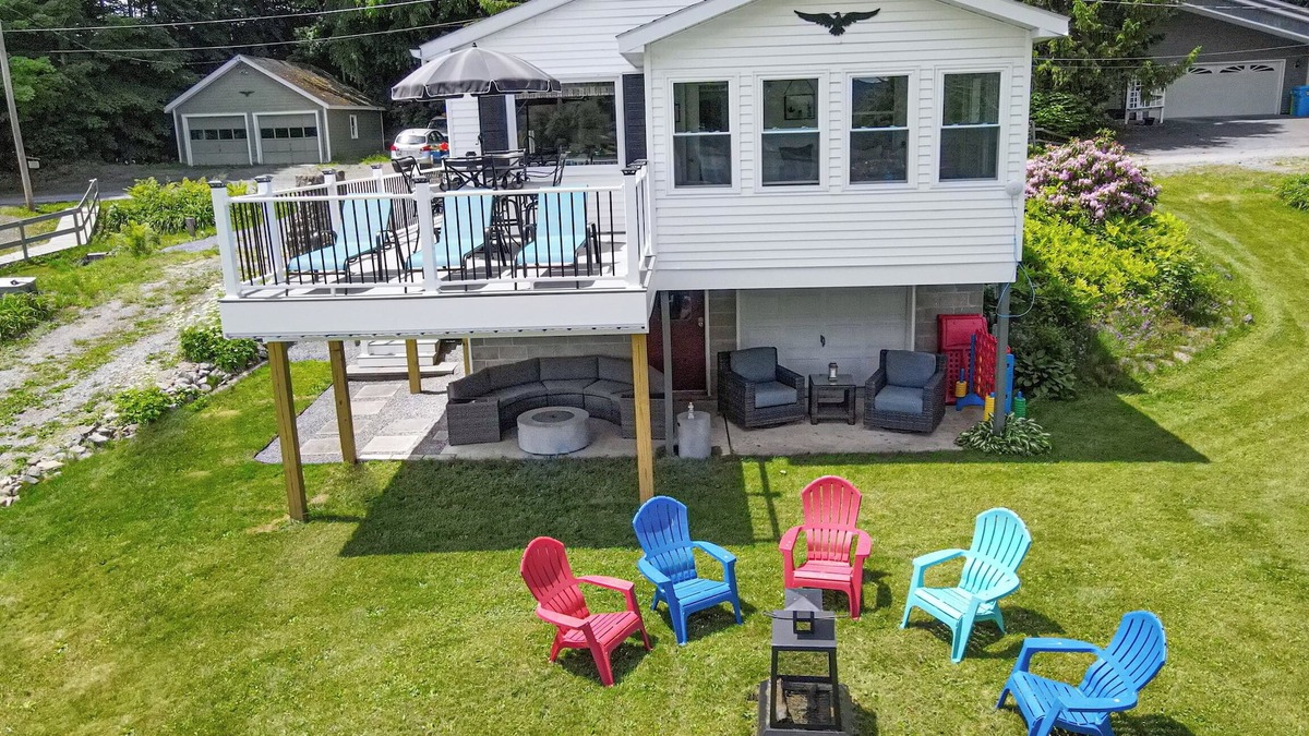 Hamilton House | Lake Front Home #5, Lake Moraine Home #5 Near Colgate University
