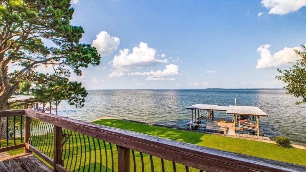 Coldspring House | Lake Front Home on Lake Livingston, Coldspring Texas!