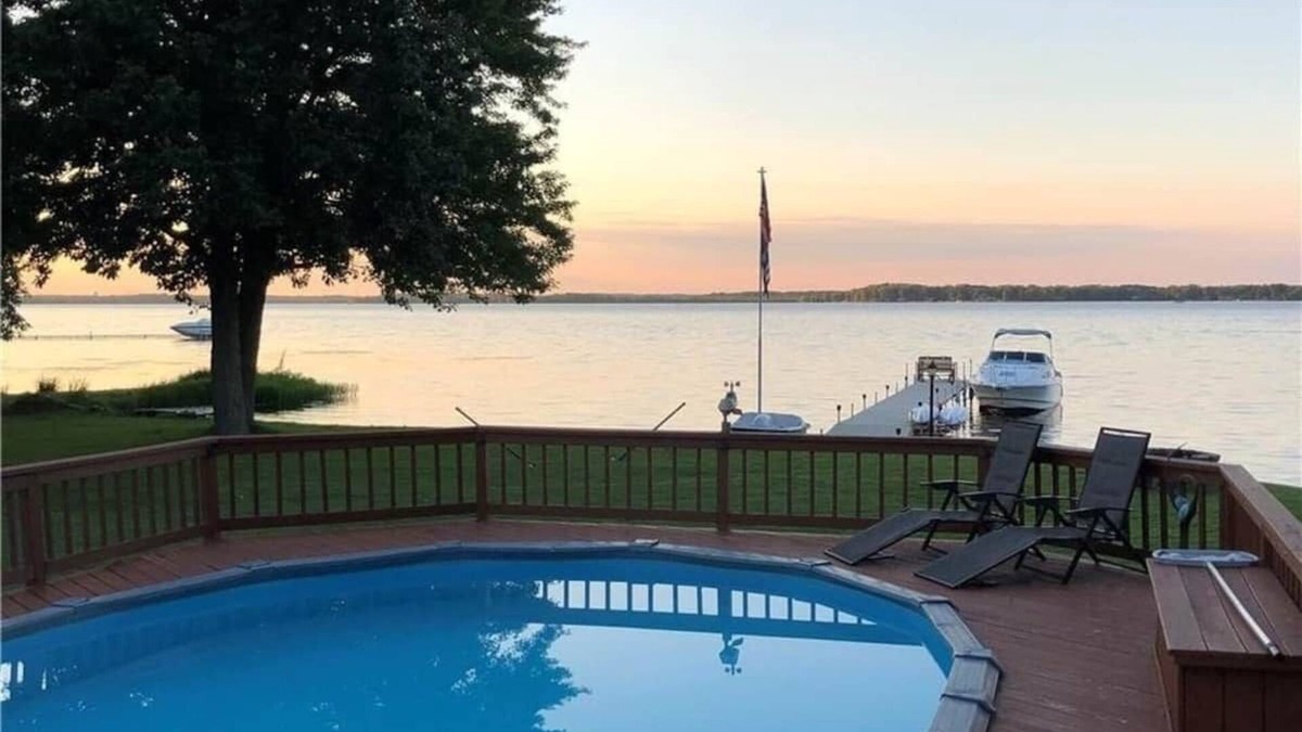 Brewerton House | Lake front house with Pool and hot tub and game room