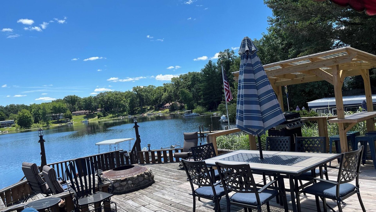 Twin Lake House | Lake Front Property With All The Amenities Of Home-kayaks, bonfires, family fun