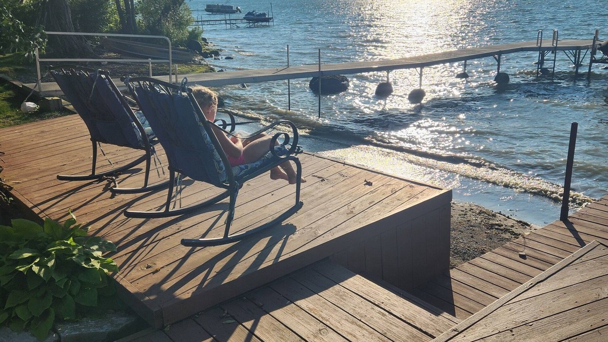 Cape Vincent Cabin | Lake front retreat on Blue Bill Bay