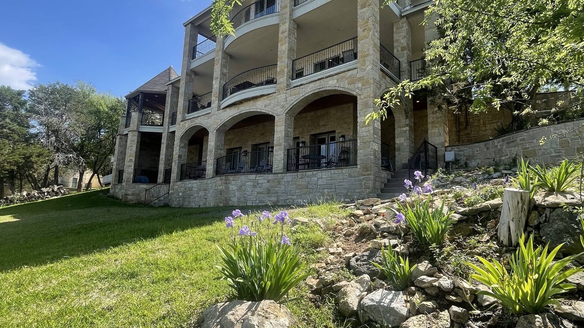 Palo Pinto County House | Lake front, three-story home! Great multi-family getaway with new WiFi!