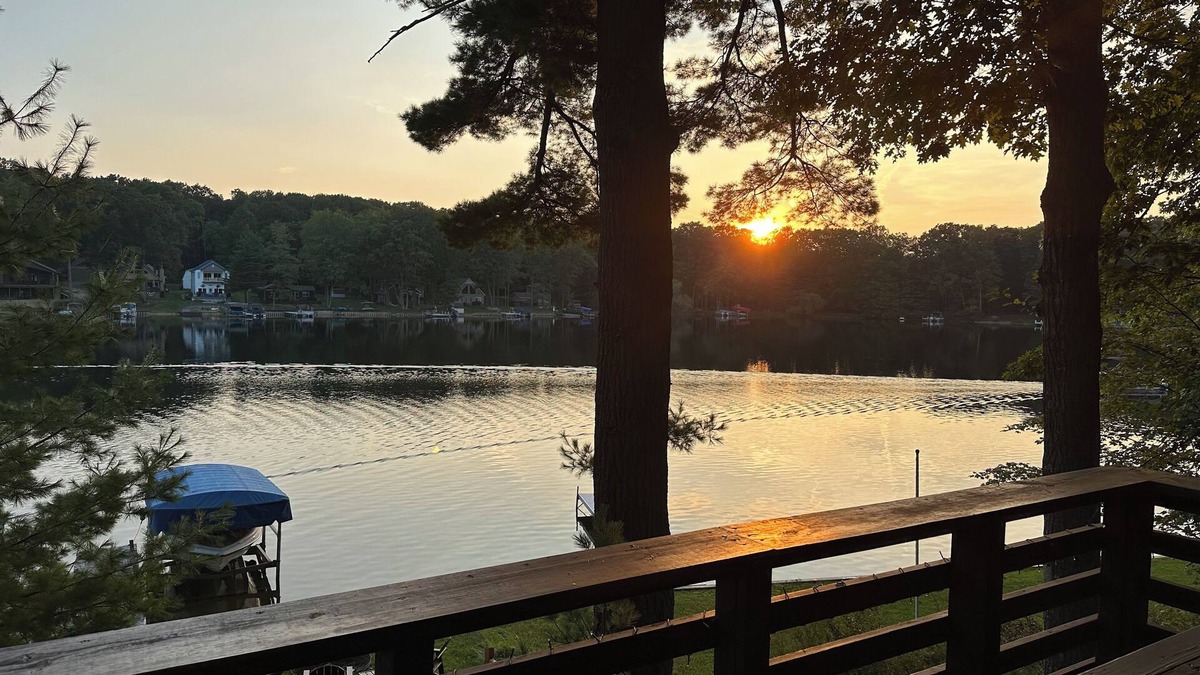Harrison Cabin | Lake George Lakefront Rental