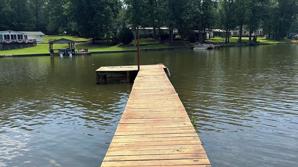 Waterloo House | Lake Greenwood/Waterfront/RVnSleeps 4