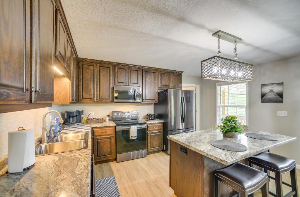 Langston House | Lake Guntersville Vacation Rental with Fire Pit