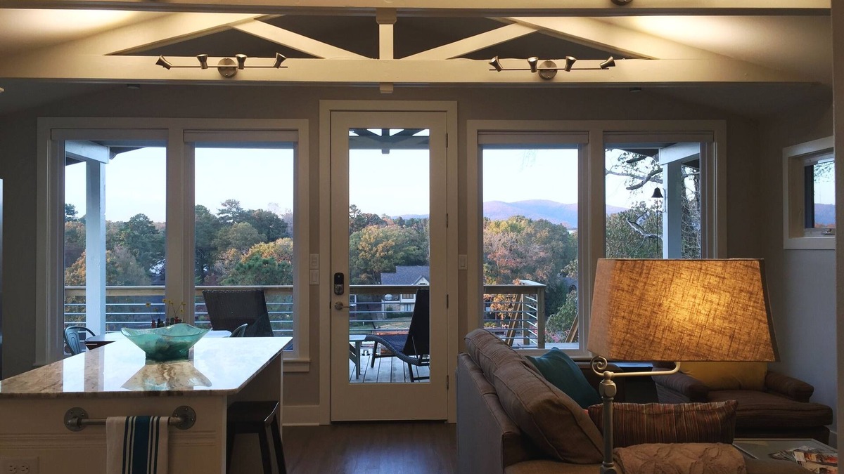 Mid America Cabin | Lake Hamilton Cottage, Wonderful Mountain View