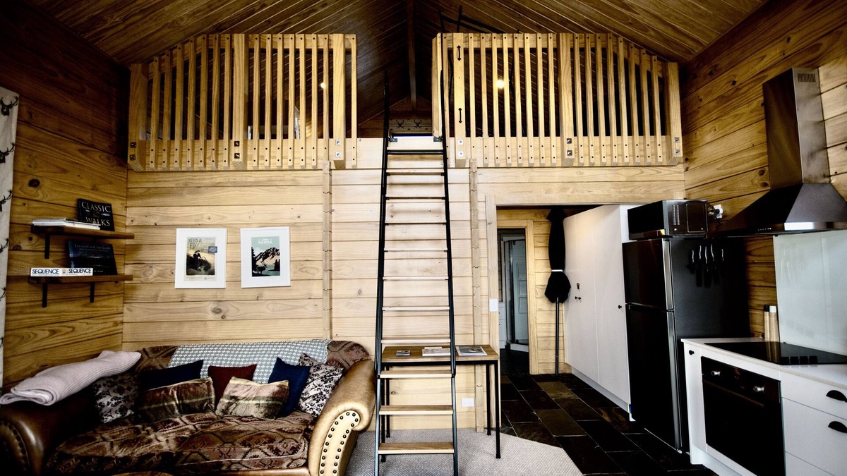 Lake Hawea House | Lake Hawea Owl's Nest - Lake Hawea Holiday Home