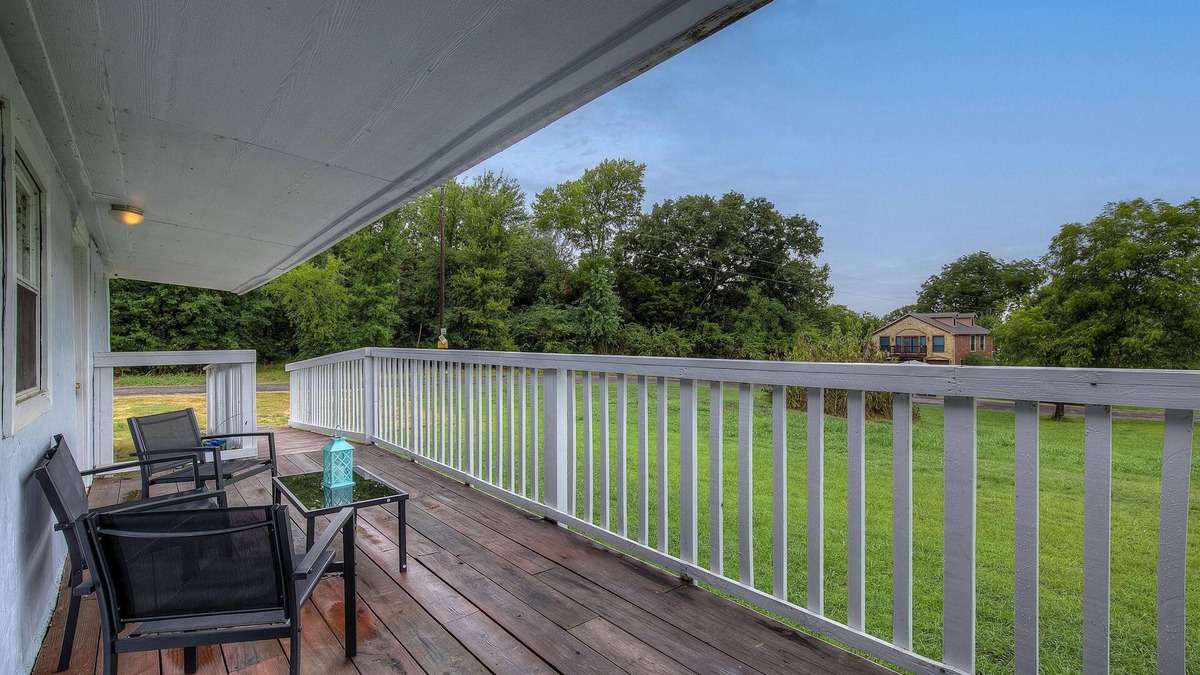 Miller Grove House | Lake Hills