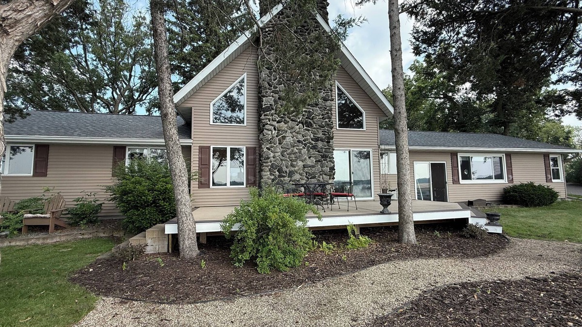 Clear Lake House | Lake Home on the Peninsula with stunning 360 degree views.