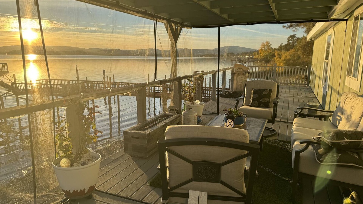 Nice House | Lake home