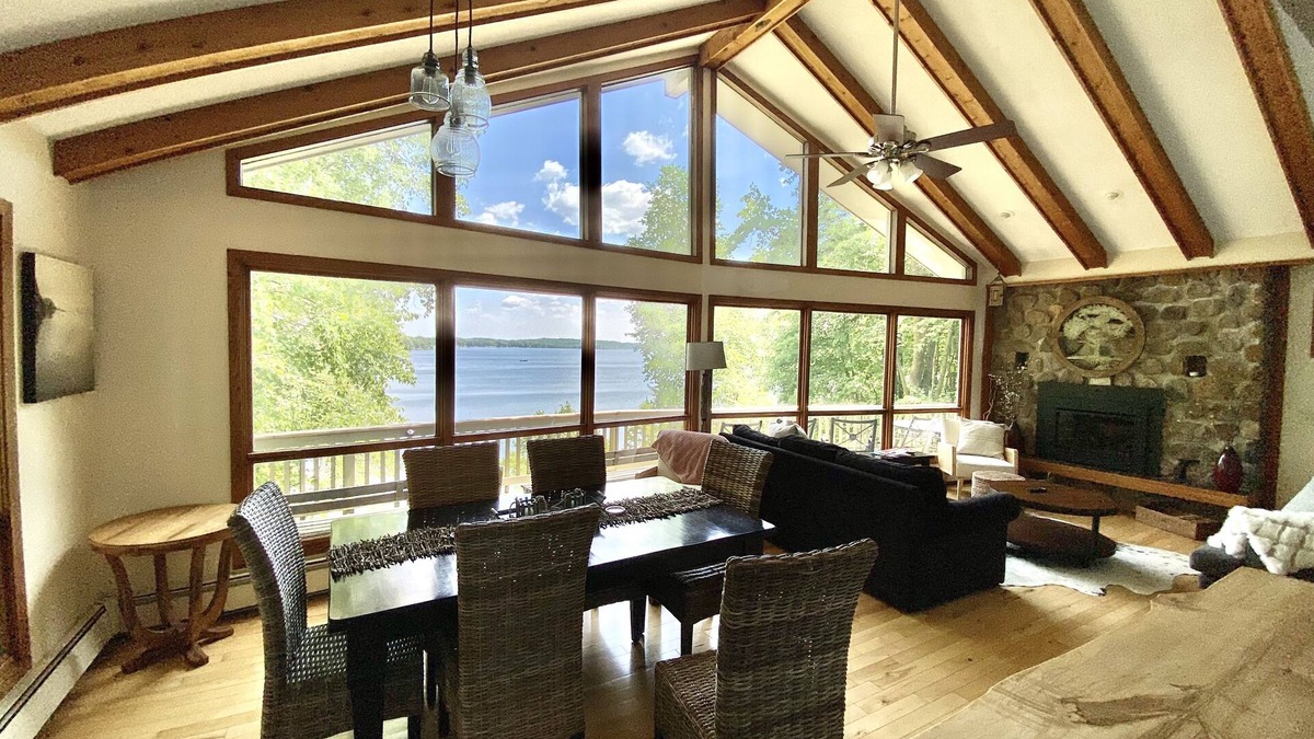 Birchdale House | Lake Home with a spacious 1+ acre lot on Big Birch Lake
