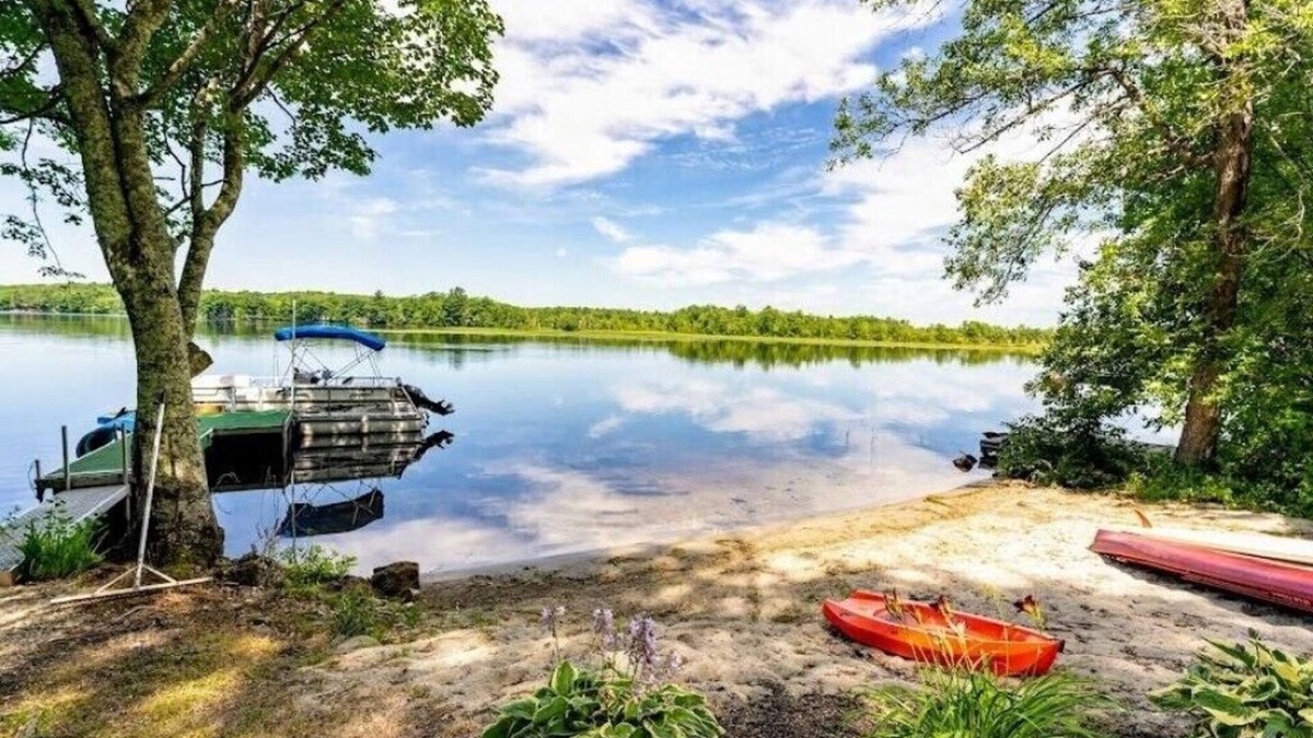 Gardiner House | Lake House/Camp Quiet on Lake Pleasant- Hot Tub, Fire Pit, Direct Water Access