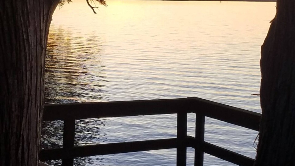Wynnburg House | Lake House Scales and Ducktails Rentals