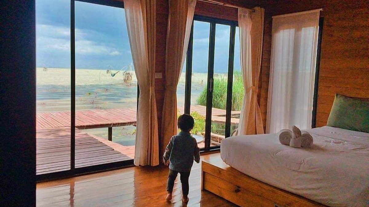 Khuan Khanun Hotel | Lake House
