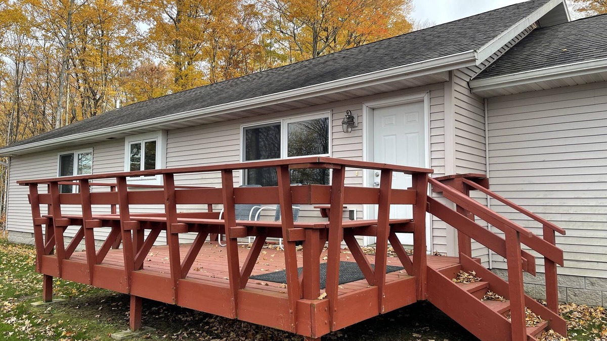 Garden House | Lake House with an eagle eye view of the bay and lake access