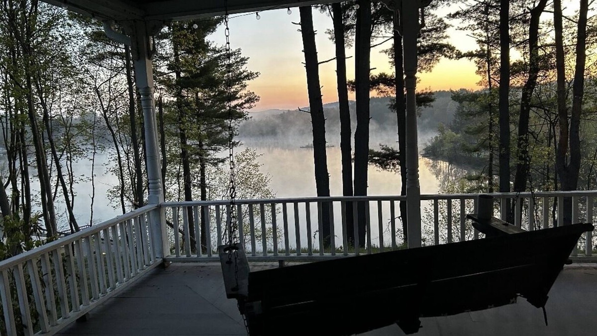 West Sand Lake Apartment | Lake house with wrap around porch&beautiful view, minutes from the NYS Capitol!
