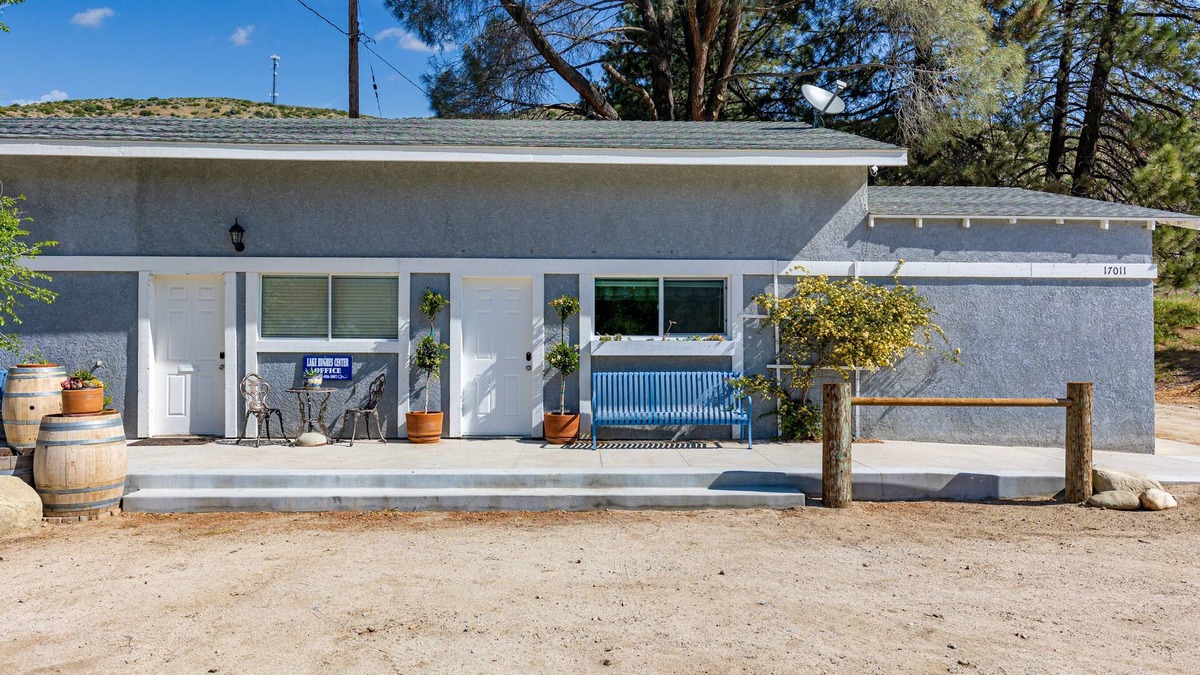 Lake Hughes Apartment | Lake Hughes Apartment Unit A