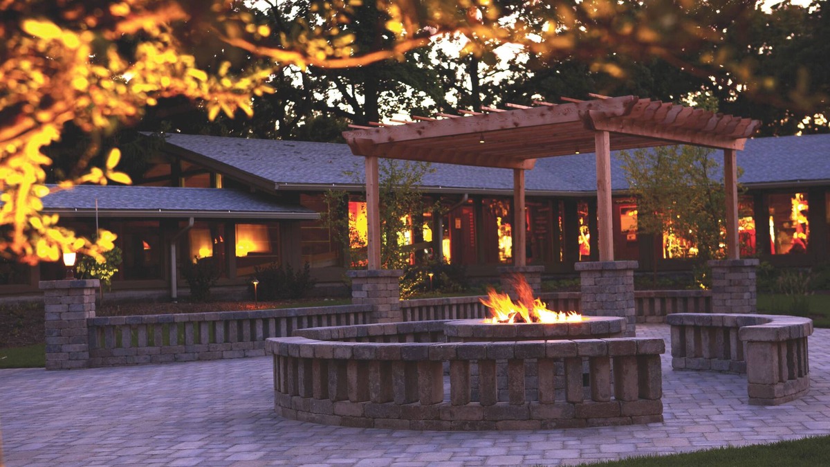Delavan Resort | Lake Lawn Resort