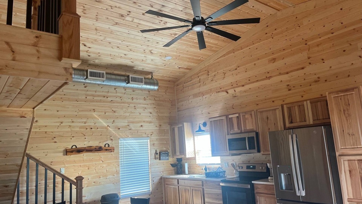 Eastland Cabin | Lake Leon Cozy Cabin and RV park