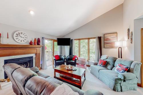 Lake Lure Apartment | Lake Living Luxury