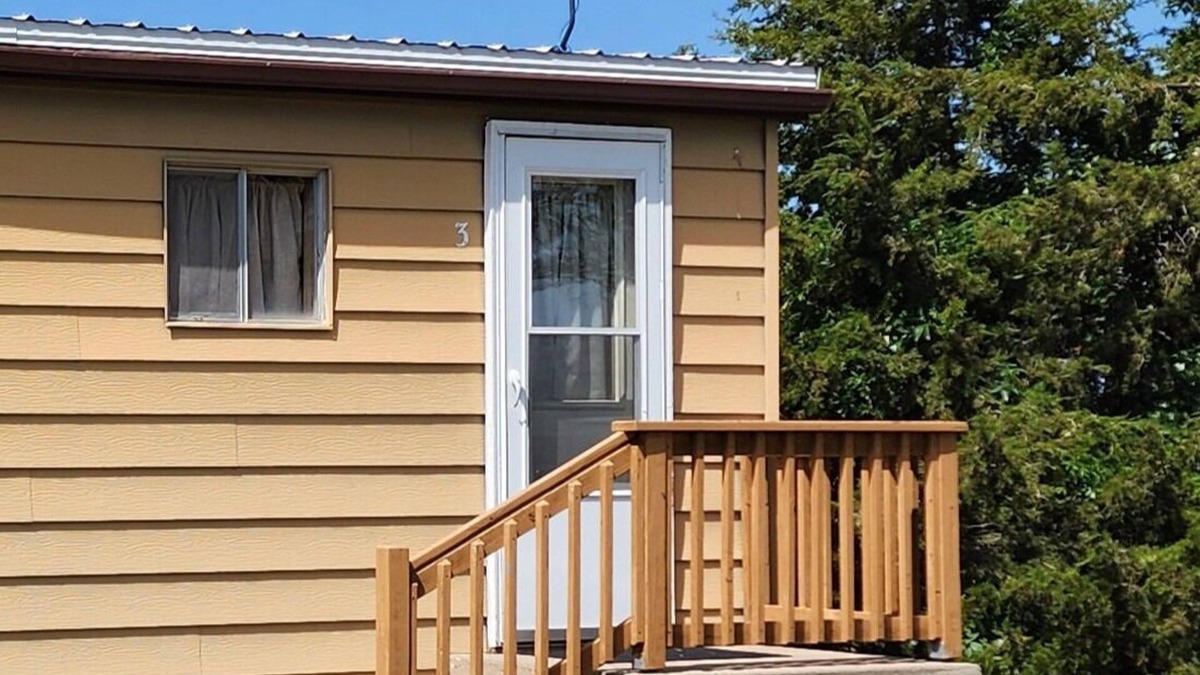 Lemoyne Cabin | Lake Mac Lodge #3 - A welcoming cabin with AC in charming Lemoyne