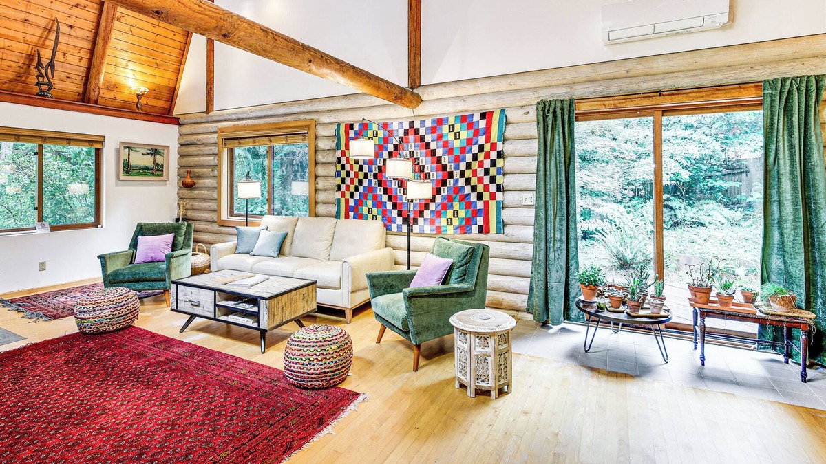 Duvall Cabin | Lake Margaret Access: Boho Log Cabin w/Backyard