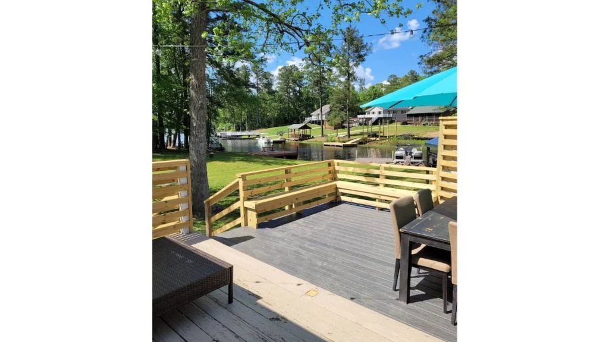 Chapin Cottage | Lake Murray Cottage on the Cove