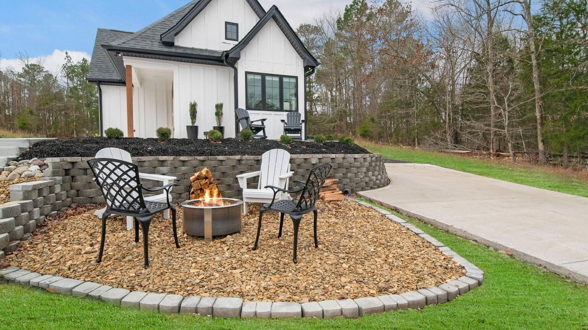 Prosperity Cottage | Lake Murray Cottage Private Dock and Ramp