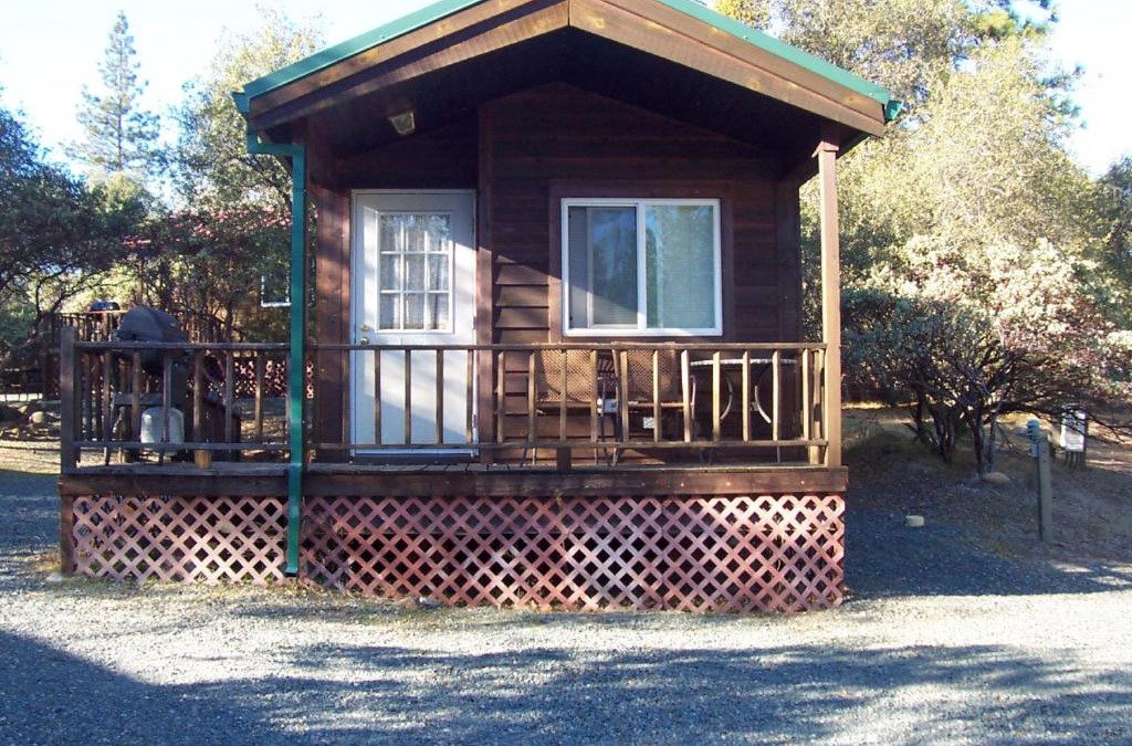 Oregon House Resort | Lake of the Springs Camping Resort Cabin 4
