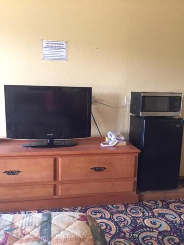 Coffee City Hotel | Lake Palestine Motor Inn
