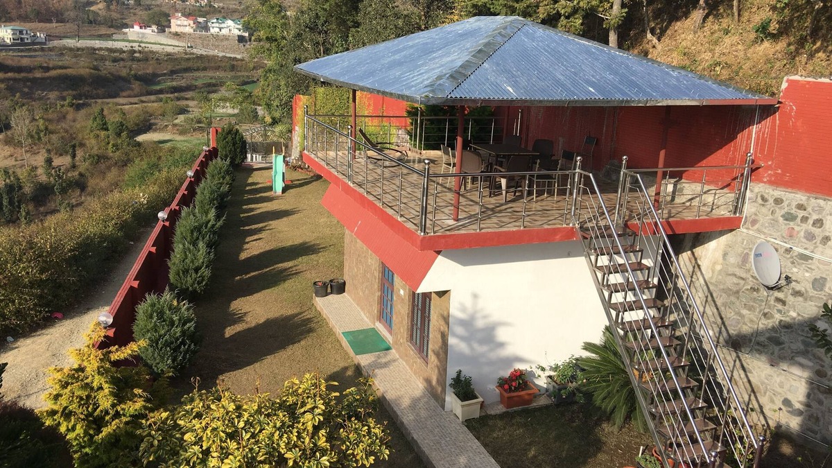 Naukuchiyatal Villa | Lake Pleasant Cottage