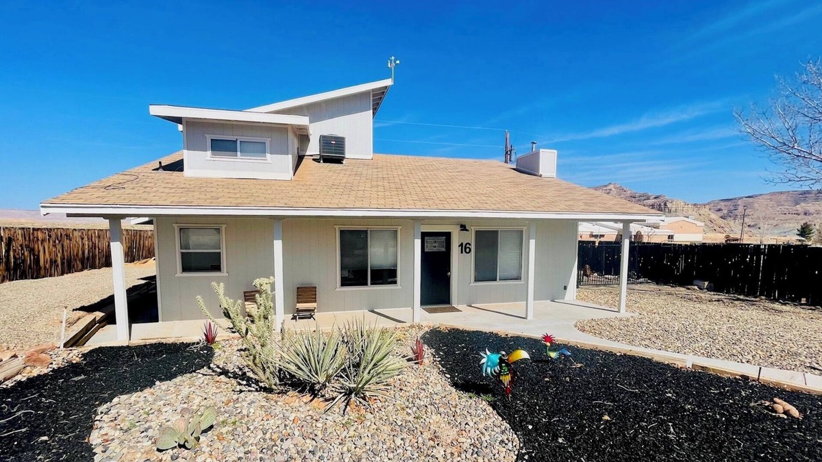 Big Water House | Lake Powell Charming 2-bedroom house withnAmazing Views