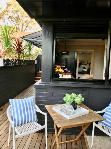 Carey Bay Apartment | Lake Retreat & Pool Carey Bay