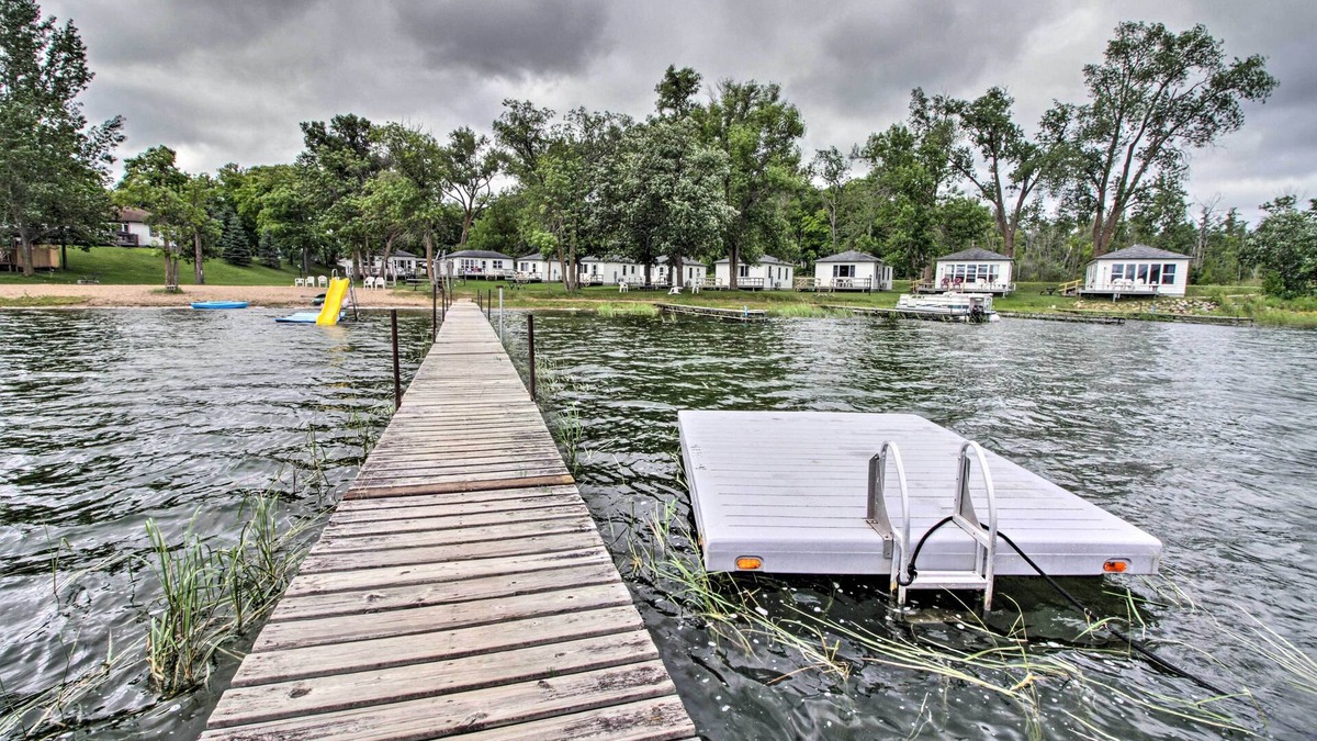Dent Cabin | Lake Retreat w/Dock, Deck & BBQ, BYO Boat!