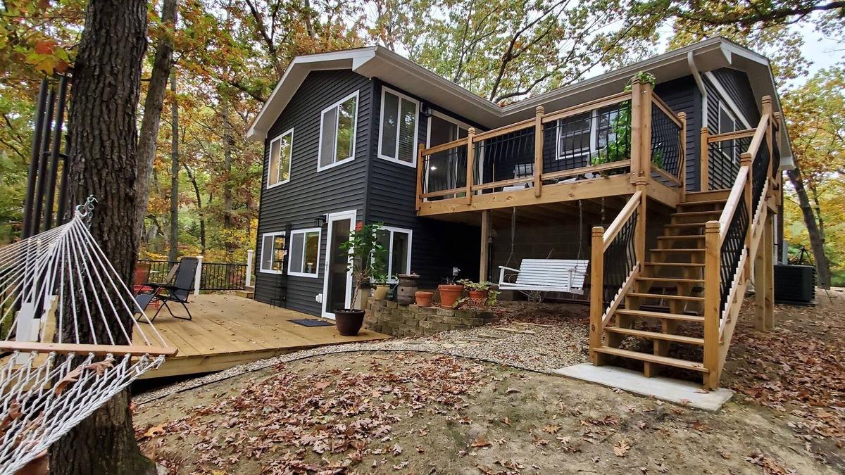 Effingham House | Lake Sara Dream