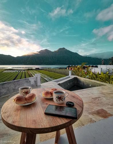 Toya Bungkah Villa | Lake Side Retreat & hot spring