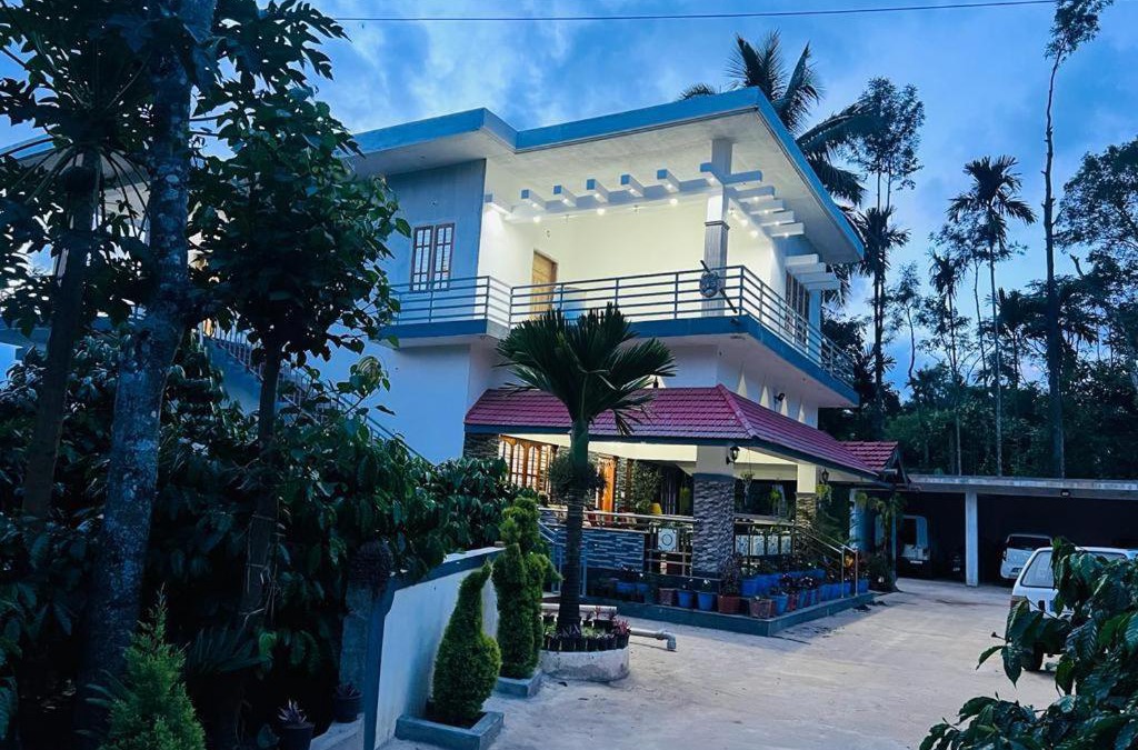 Kakabe House | Lake Side Stay
