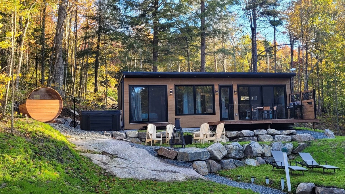 Argenteuil Regional County Municipality Ski Chalet | Lake+spa+sauna+hammam at Émeraude des Sources