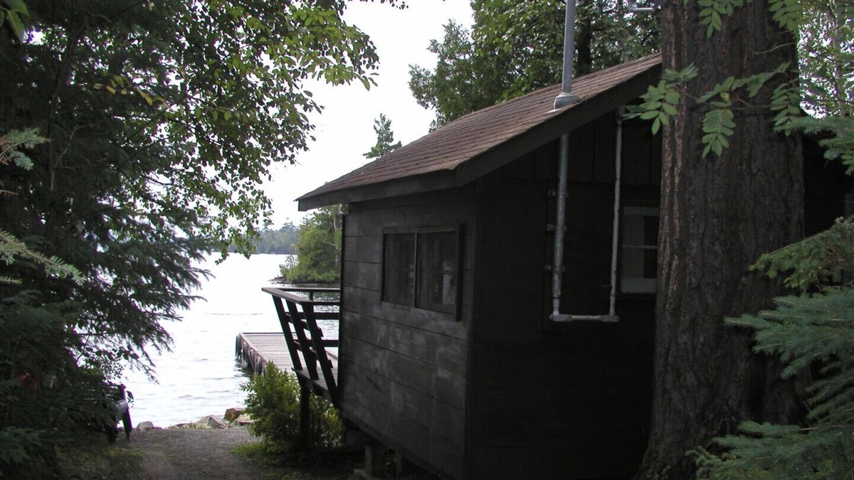 Temagami Resort | Lake Temagami Cottage Rentals - Cottage #3 - Pinewood