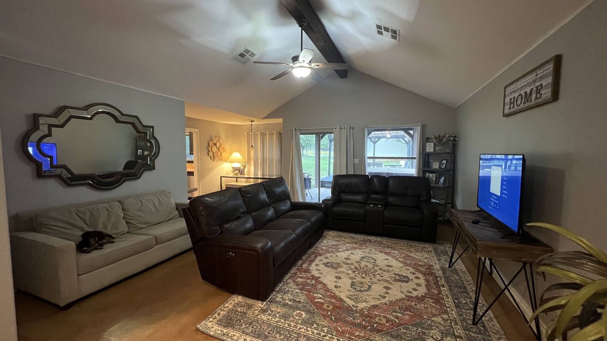 Burnet House | Lake Time at Beautiful Buchanan