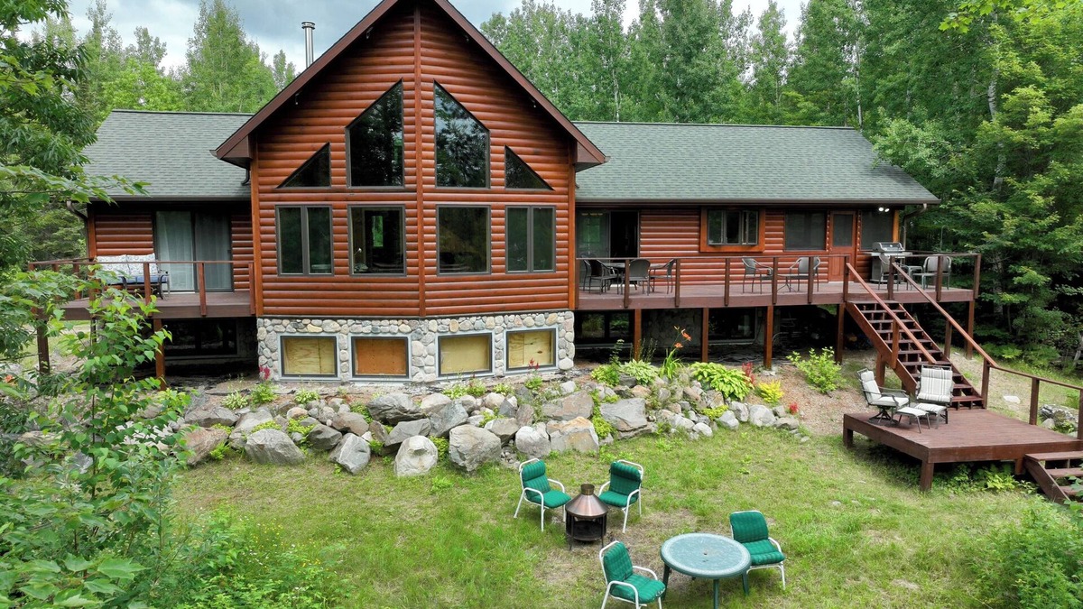 Cook House | Lake Vermilion Home, Private, 2 Docks, Screen Porch, Sauna, 3 Bedrooms & Loft.