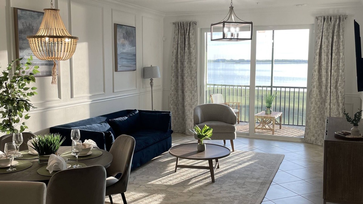 Biggar Condo | Lake View 2 Bedroom Condo Includes Golf!