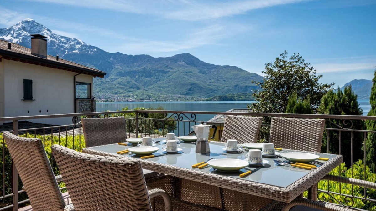Gera Lario Apartment | Lake view apartment with balcony and parking - Larihome A25