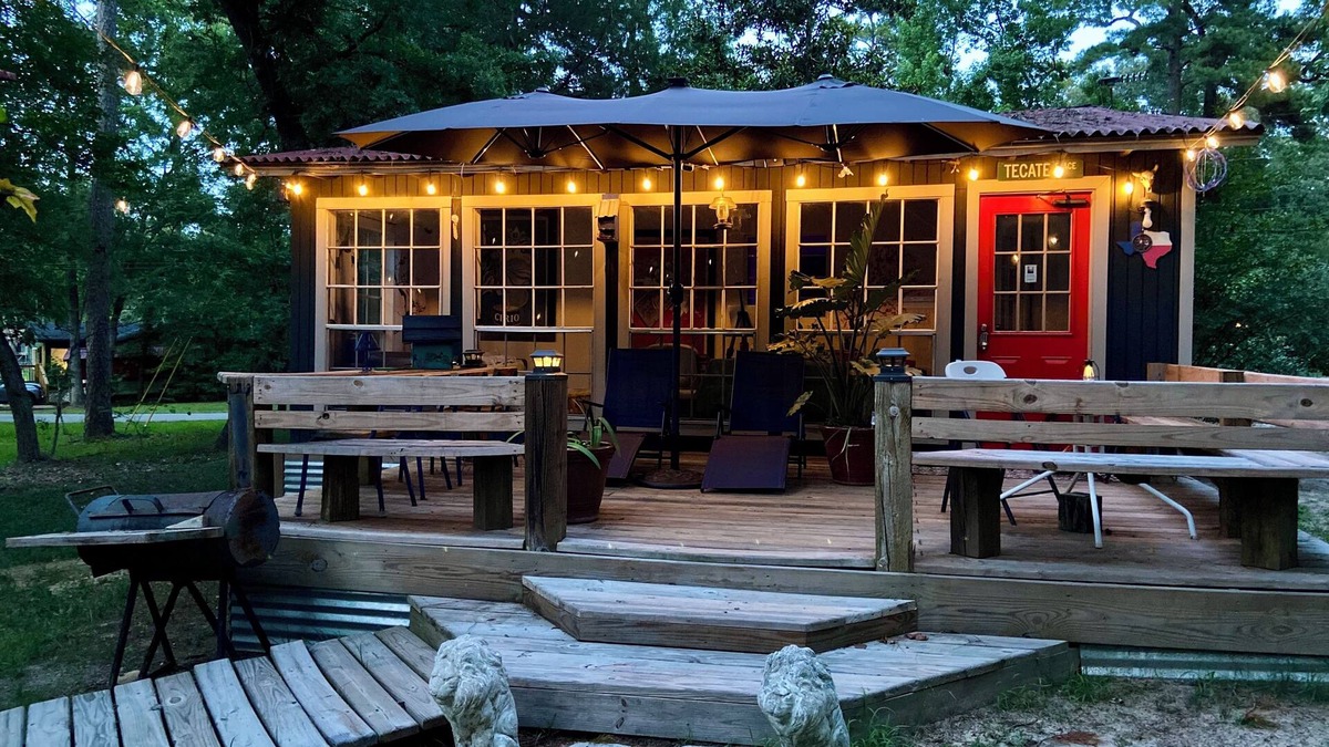 Montgomery Cabin | Lake view cabin&creek-Sam Houston national forest